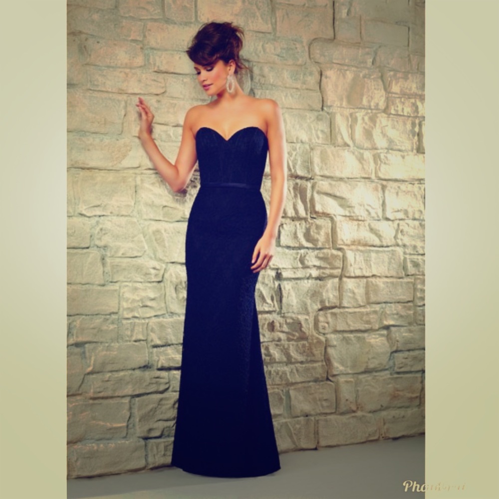 NEW Black Lace formal/bridesmaid dress- XL